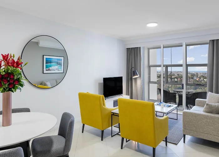 Meriton Suites Bondi Junction Sydney
